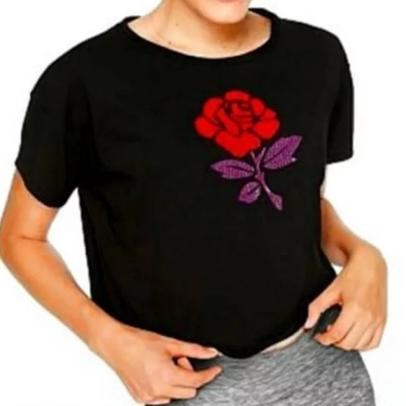 Pink Victoria’s Secret Black Rose Studded Crop Top Size Large Women - Picture 1 of 8